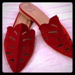 Size 8 red mules